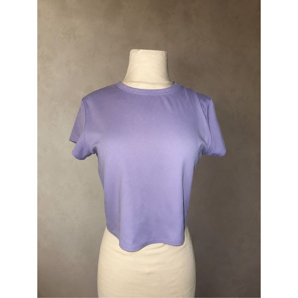 Uniqlo Sz M AIRism Cropped Crewneck Tee Purple Stretch Short Sleeve Top